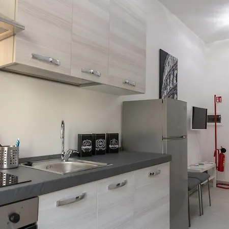 Apartment Tattica House