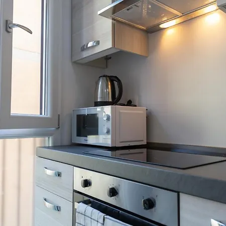 Apartment Tattica House