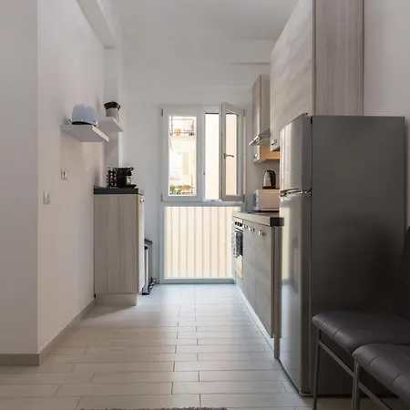 Apartment Tattica House